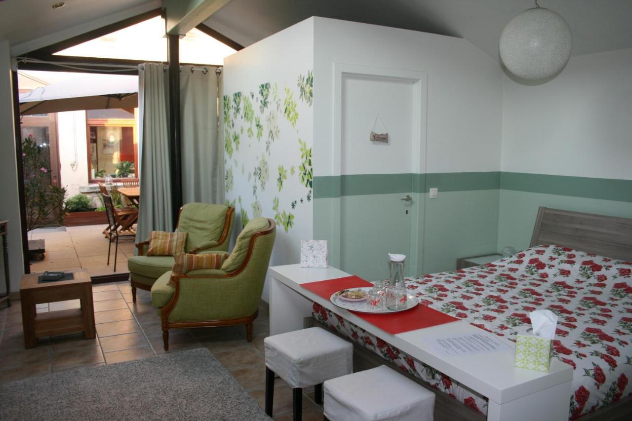 La Chambre Tomis Ath Exterior foto